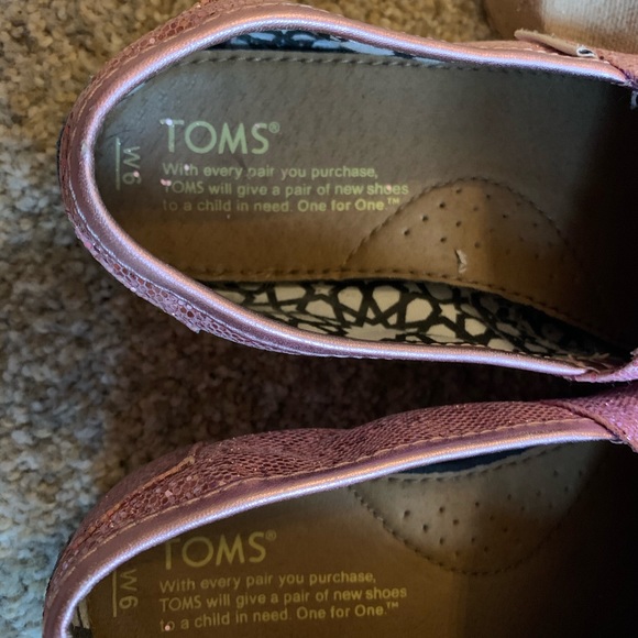 Toms Pink Glitter shoes - Picture 4 of 4